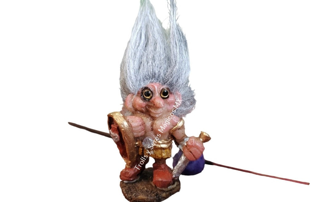 Troll Protector De La Familia Mini