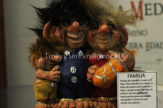 Trolls Familia 9X9 cm